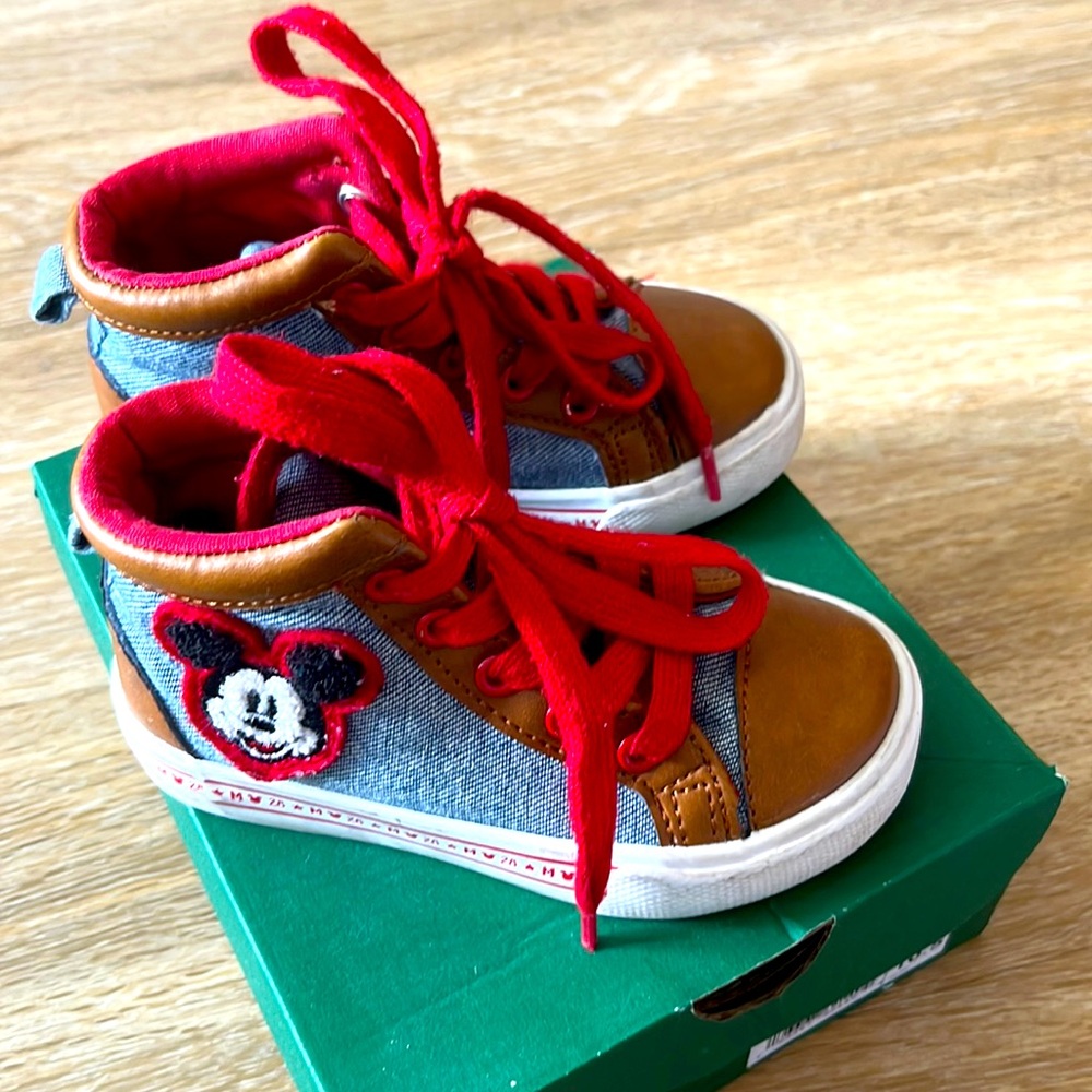 Mickey sneakers